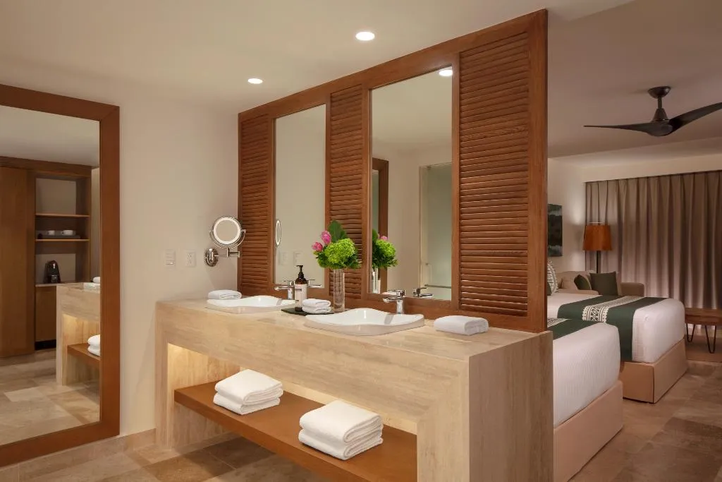 DOUBLE OCEAN FRONT Room, Dreams Sapphire Resort & SPA, Cancun Area