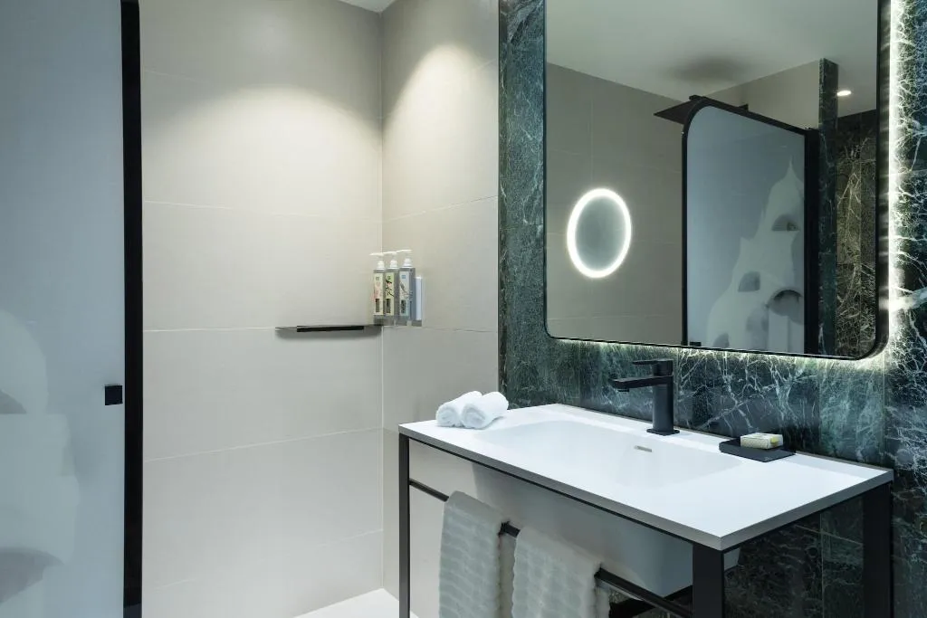 Room, Renaissance Barcelona, Barcelona
