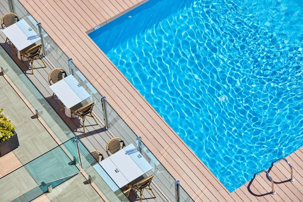 Pool, Negresco, Majorca
