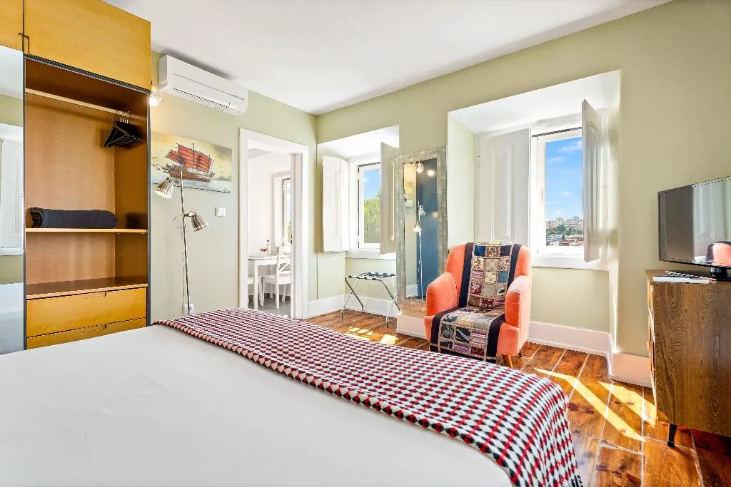 DOUBLE CITY VIEW Room, Casa Do Jasmim By Shiadu, Lisbon