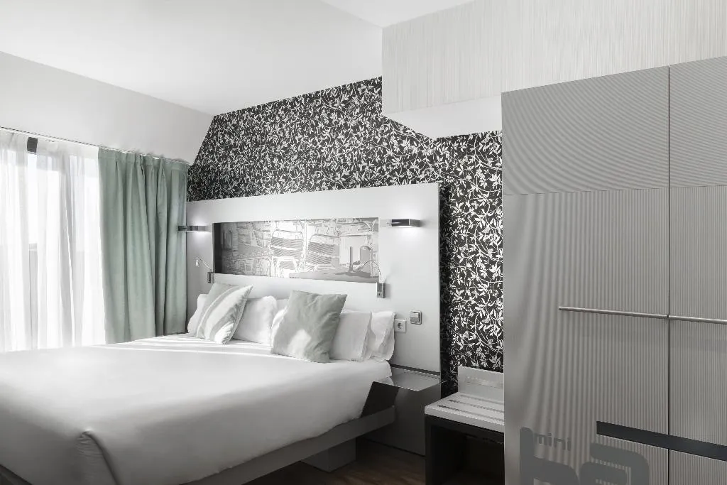 Room DELUXE WITH TERRACE Room, Petit Palace Plaza Mayor, Madrid