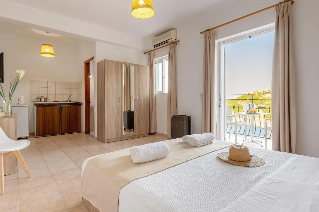 Room, Faro Del Porto, Kalamata