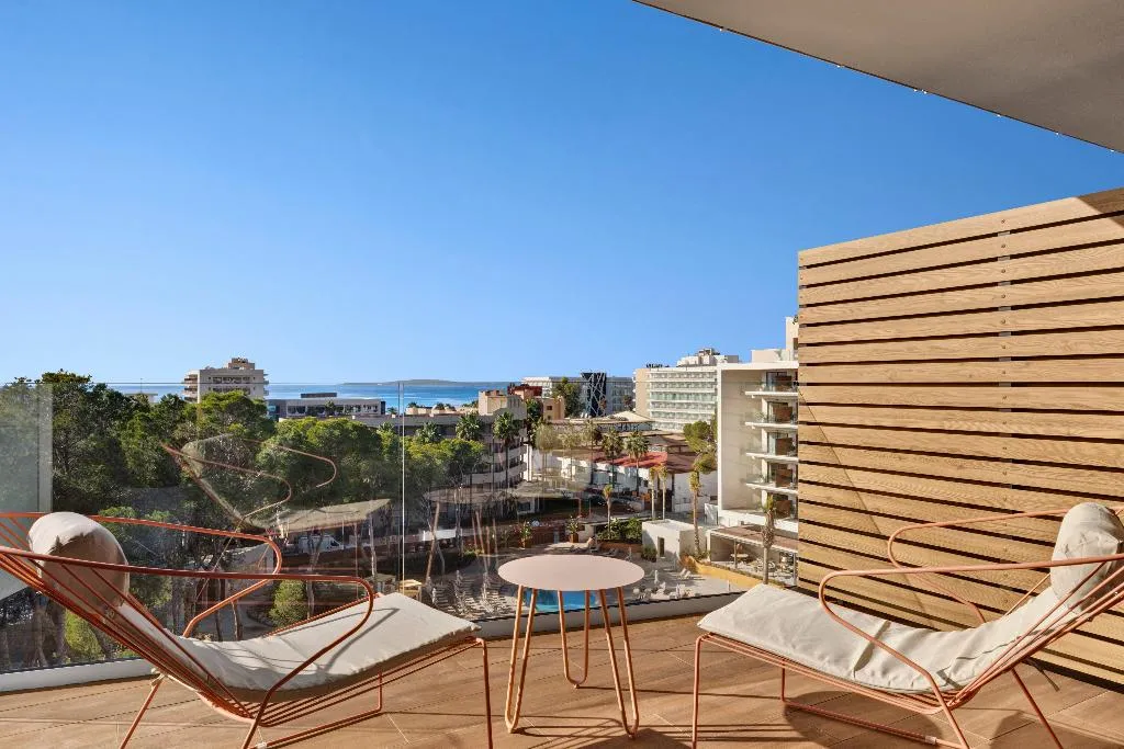 JUNIOR SUITE SEA VIEW Room, Aubamar Palma Resort, Majorca