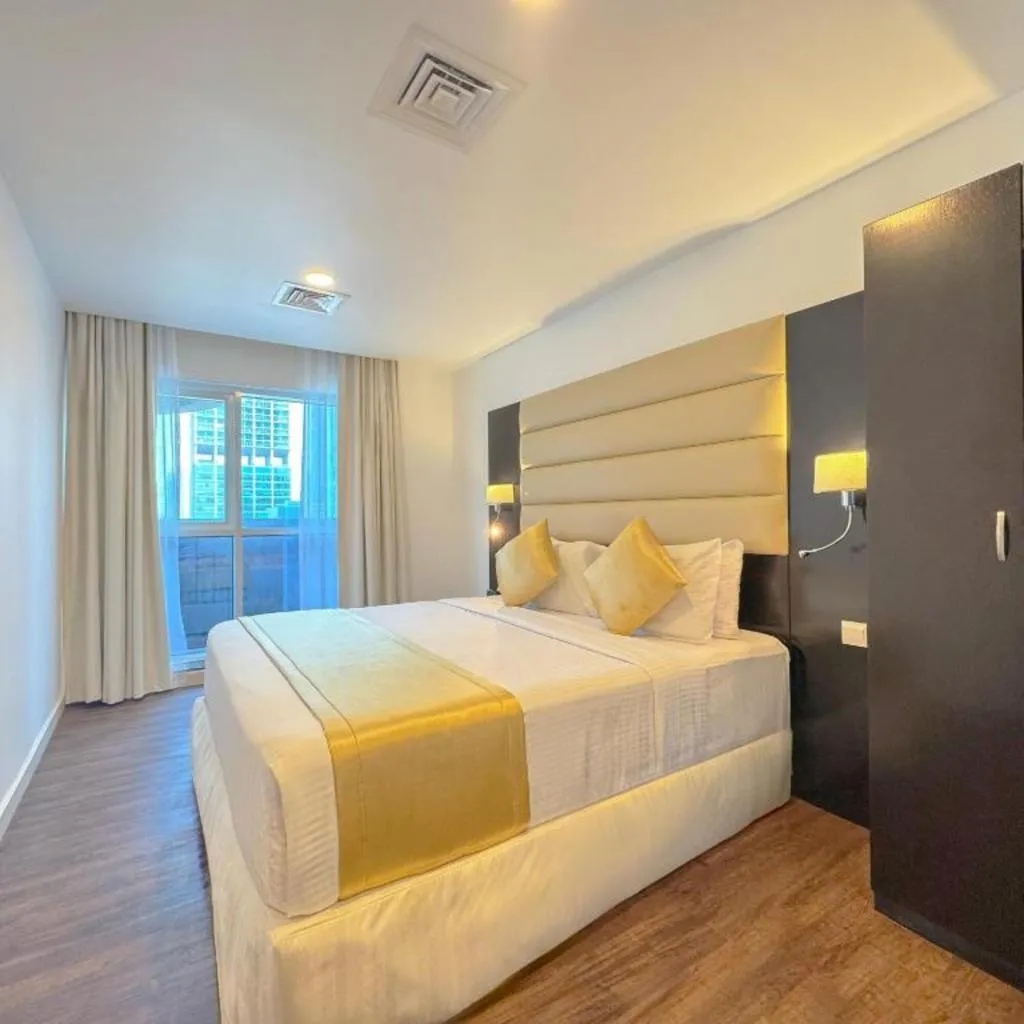 SUITE TWO BEDROOMS Room, Sunday Mega Hotel Sheikh Zayed Road Near DIFC, Dubai