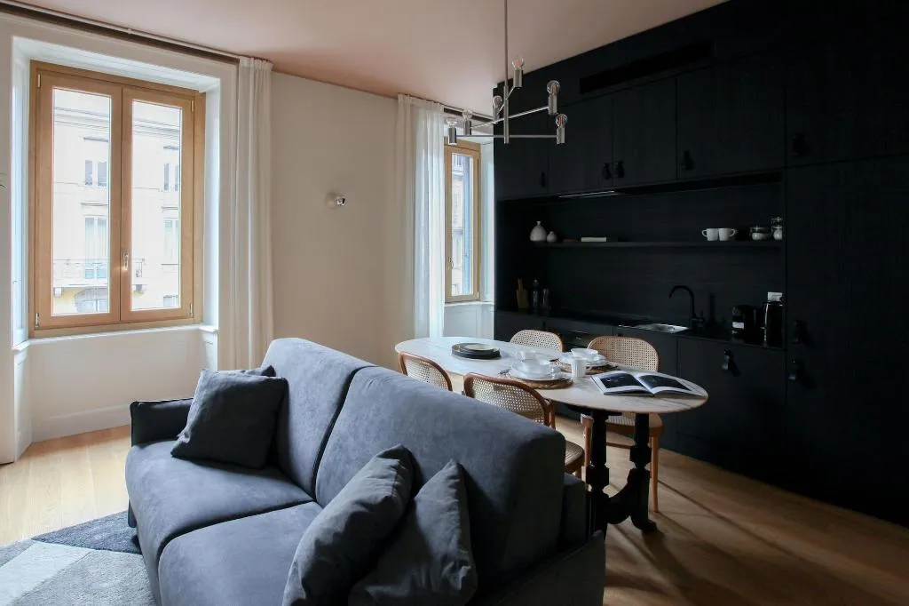 Room, Cà Bèla - Vitruvio, Milan