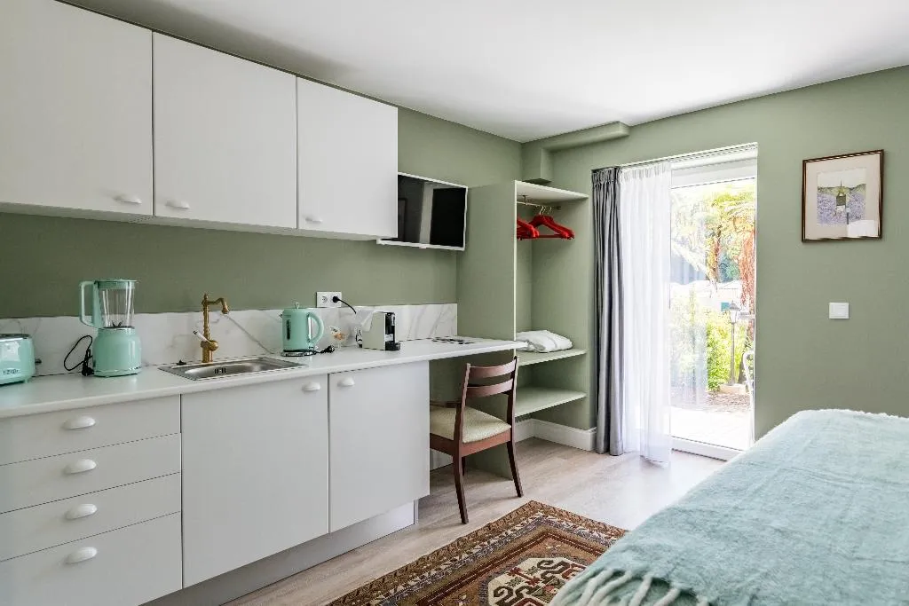 STUDIO STANDARD Room, Villa Camelia, Madeira