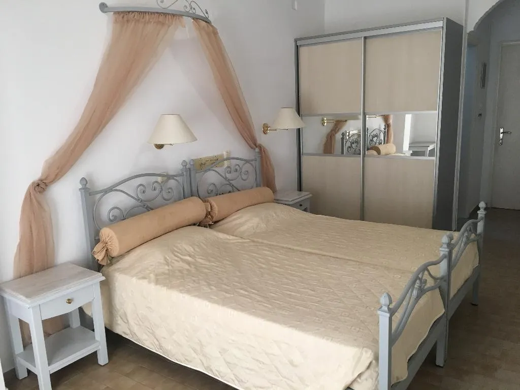 Room, Avra Santorini, Santorini