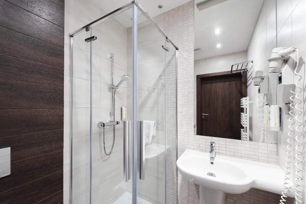 DOUBLE ECONOMY Room, Hotel Rozany Gaj - Destigo Hotels, Gdansk