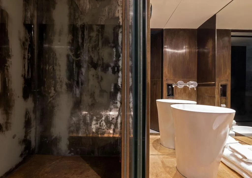 Room, Strafhotel a member of Design Hotels, Milan
