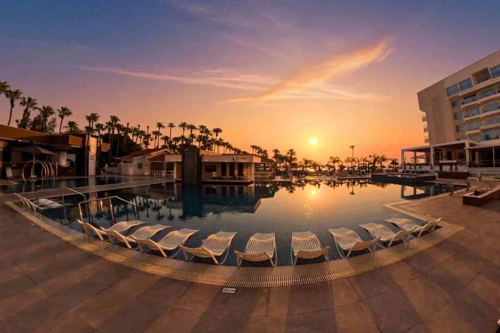 Pool, Cavo Maris Beach Hotel, Cyprus