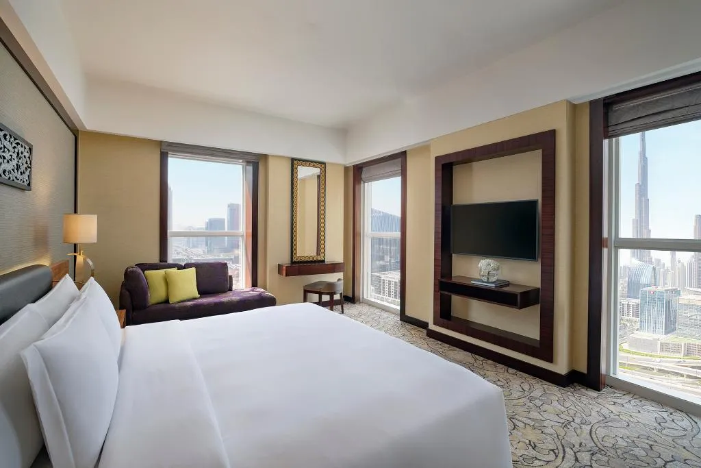 SUITE EXECUTIVE Room, Dusit Thani Dubai, Dubai