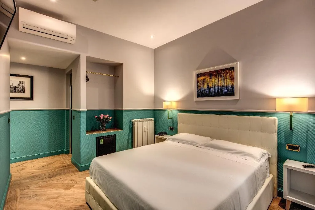DOUBLE STANDARD Room, Taormina, Rome
