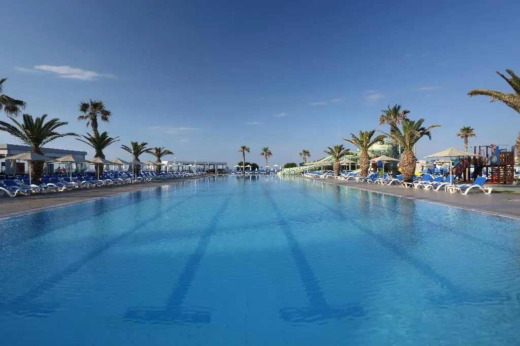 Pool, Lyttos Beach, Crete