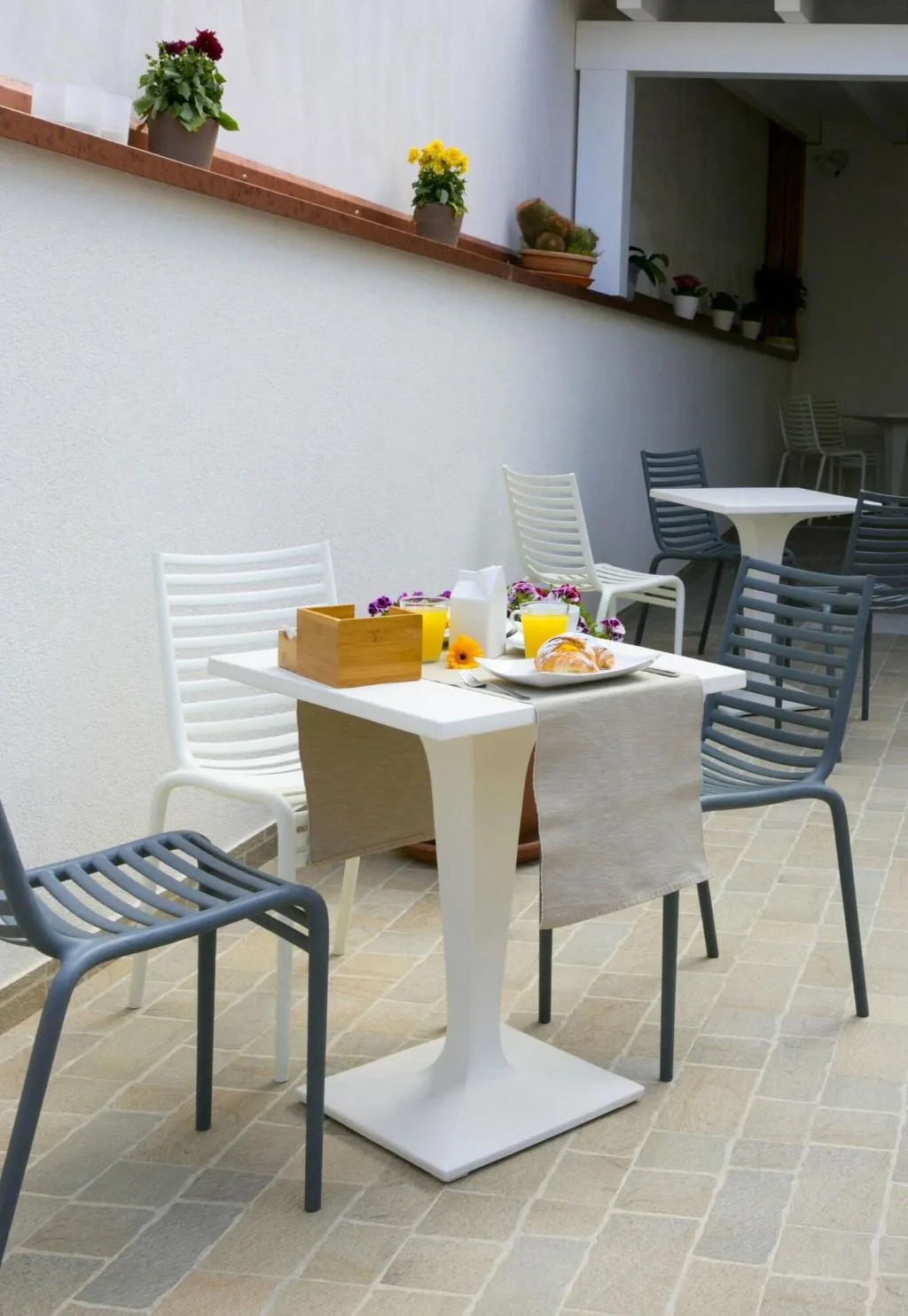 Terrace, Hotel Perla Gaia, Palermo