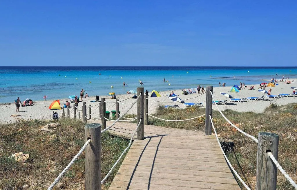 General view, Sol Milanos Pinguinos, Menorca