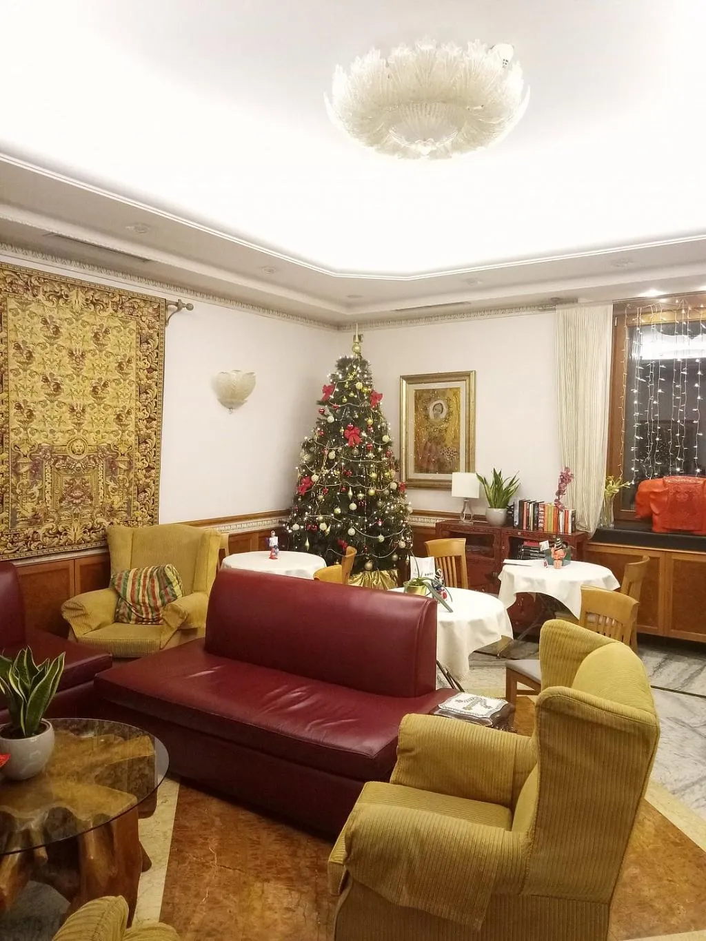 Lobby, Giolli Nazionale, Rome