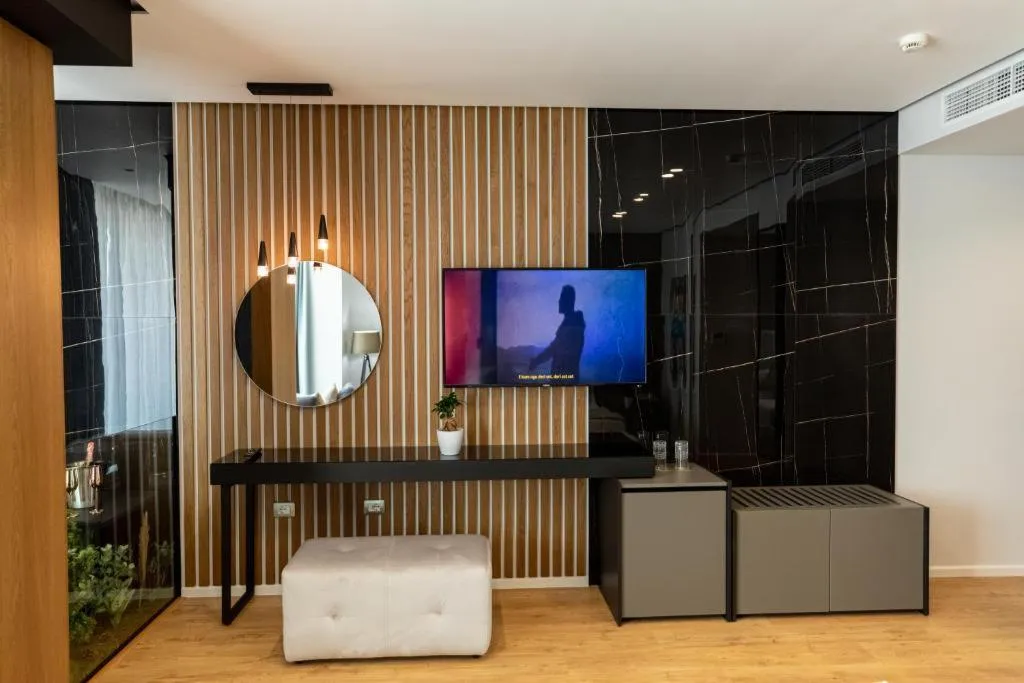 SUITE SUPERIOR Room, Ames Hotel & SPA, Kavaje