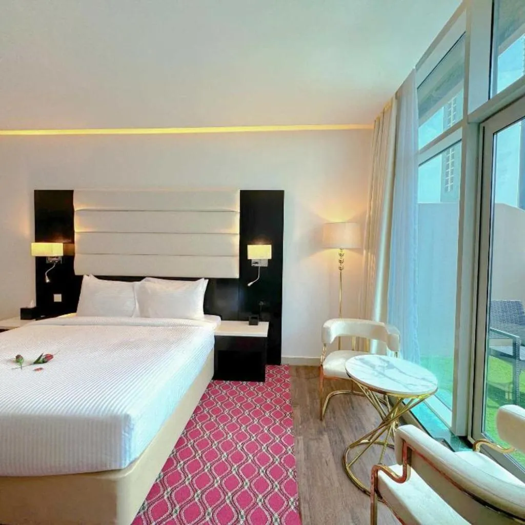 DOUBLE CLUB Room, Sunday Mega Hotel Sheikh Zayed Road Near DIFC, Dubai