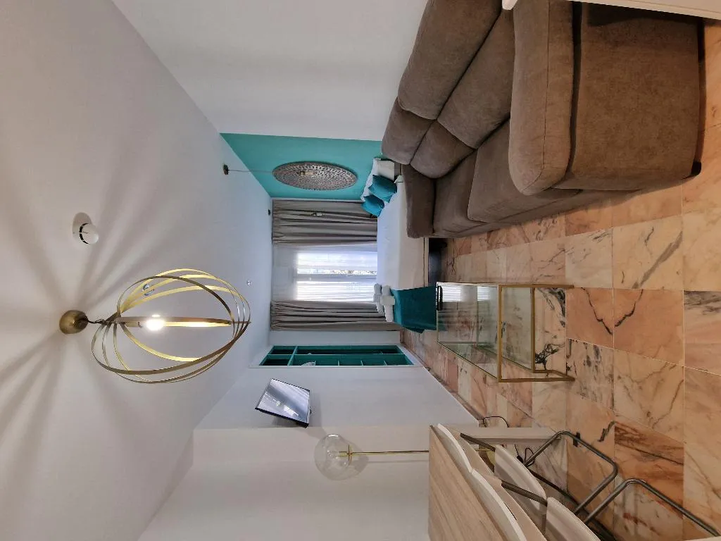 STUDIO STANDARD Room, Hotel y Apartamentos Doña Lola, Seville