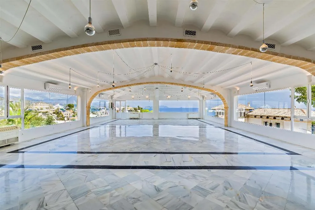 Conferences, Occidental Pueblo Acantilado, Costa Blanca
