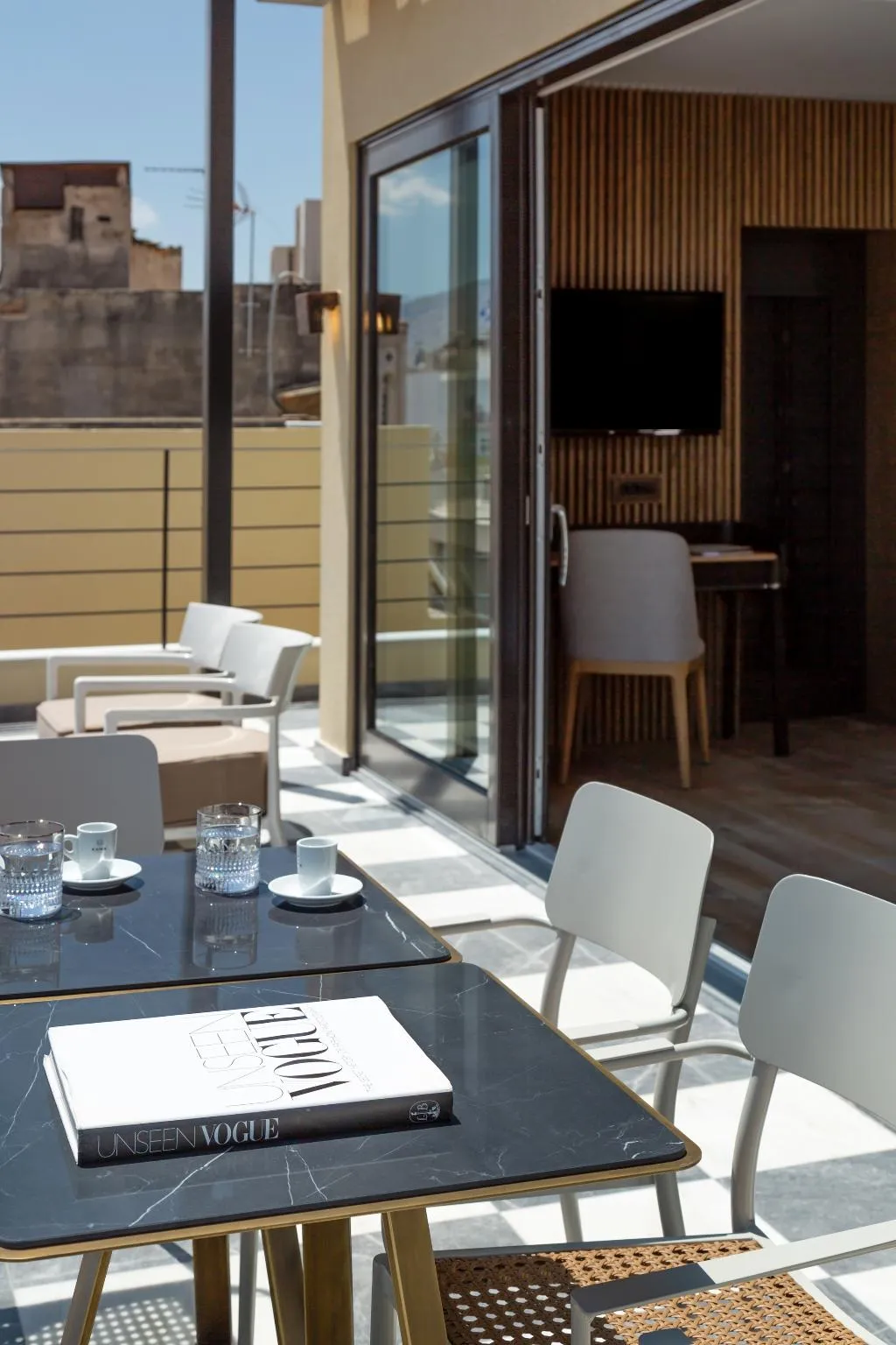 SUITE STANDARD Room, Athenian Foss, Athens