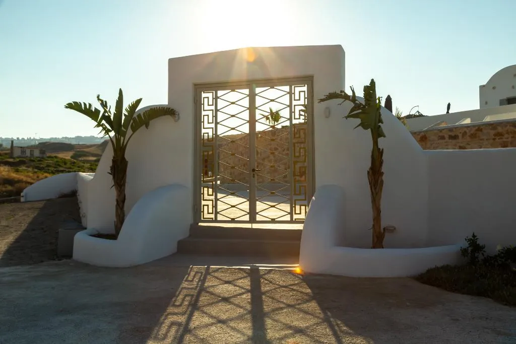 General view, Desiterra Resort, Santorini
