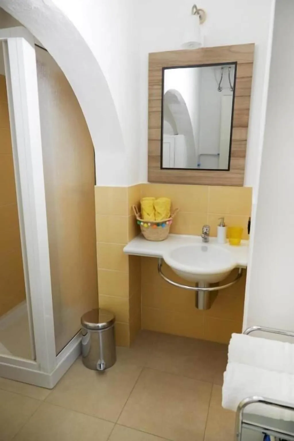 Room, Zammu Bed And Breakfast, Palermo