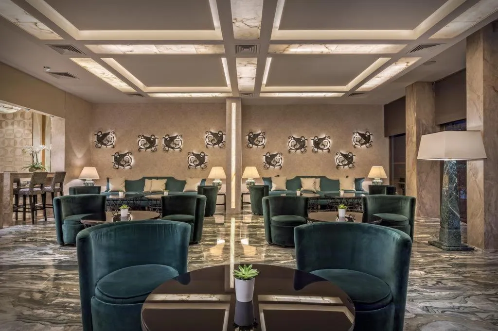 Bar, Divani Palace Acropolis, Athens