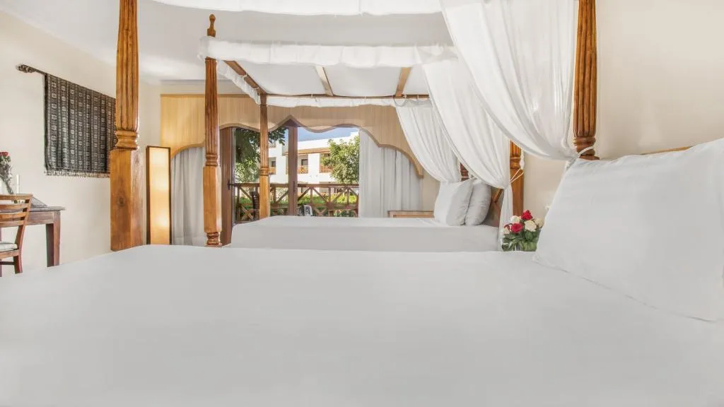 TWIN POOL VIEW Room, Domina Coral Bay Resort, Diving , Spa & Casino, Red Sea Riviera