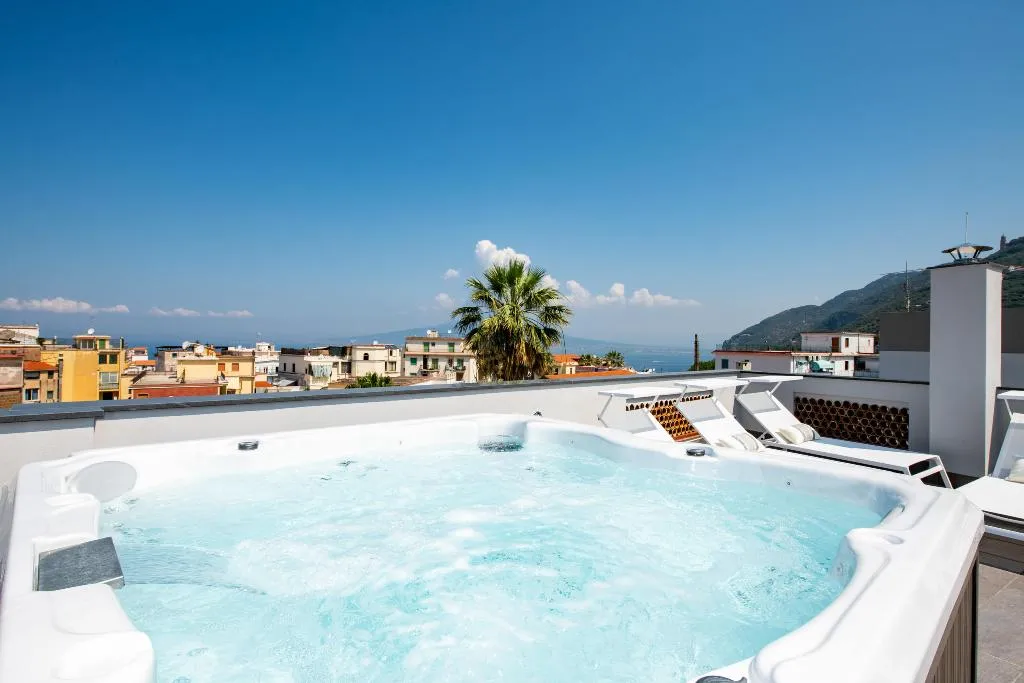 General view, Don Giulio Luxury Rooms, Naples