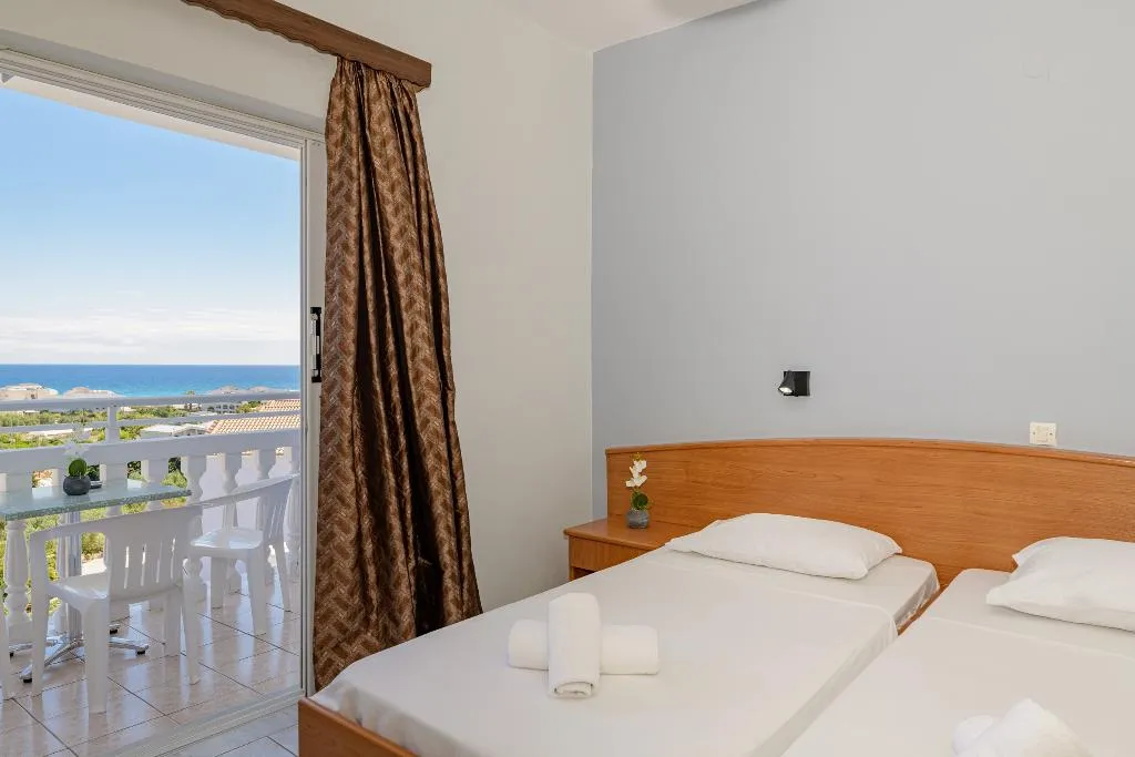 TRIPLE STANDARD Room, Christina Apartments, Zante