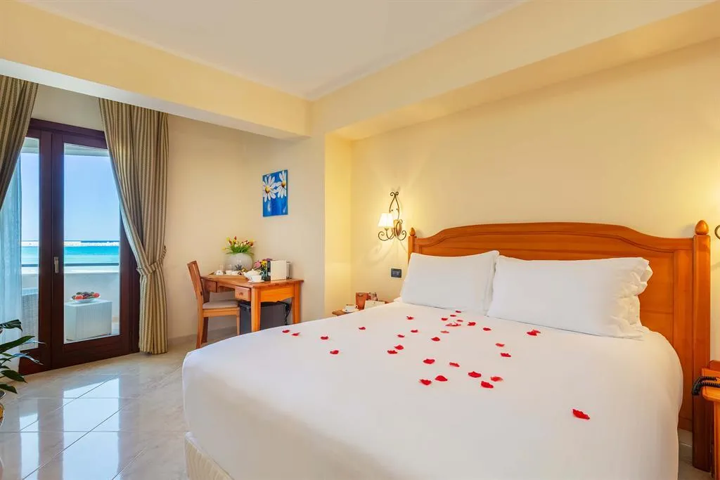 DOUBLE DELUXE Room, Miraspiaggia, Palermo