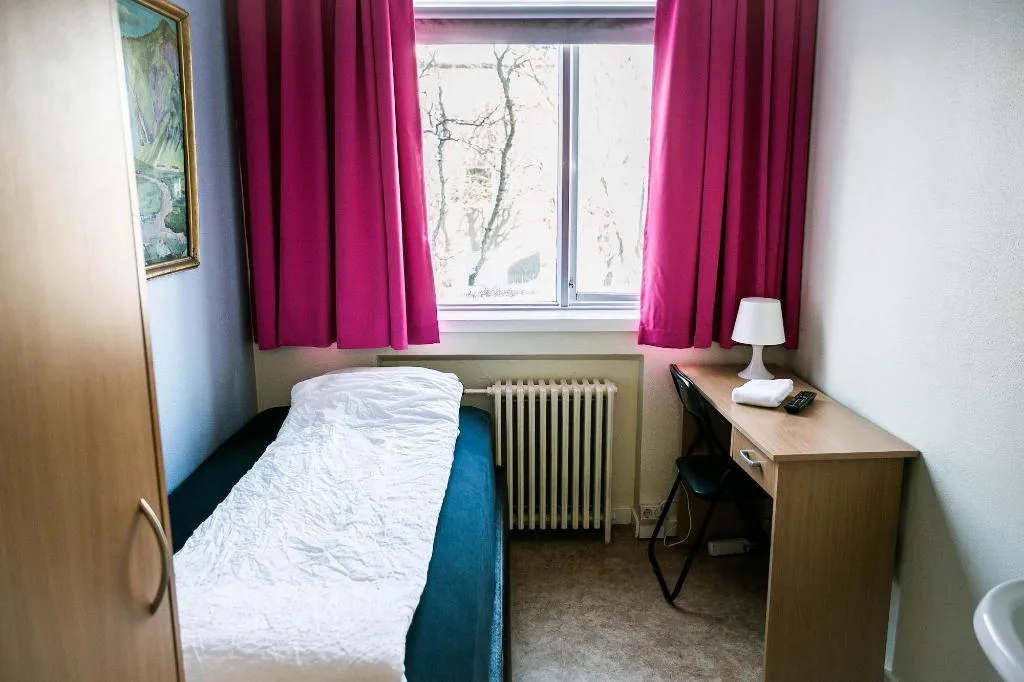 Room, Igdlo Guesthouse, Reykjavik