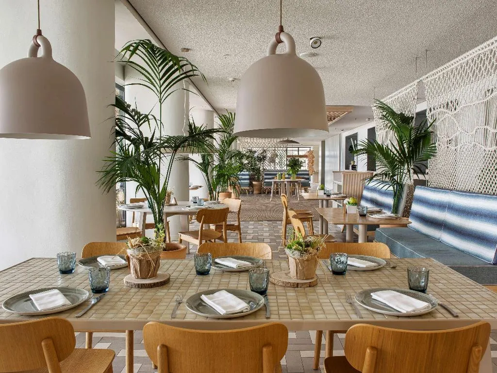 Restaurant, ME Sitges Terramar, Costa Brava