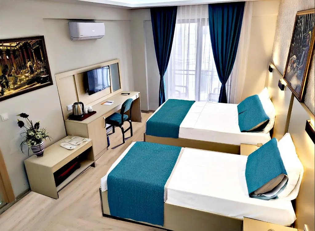 DOUBLE DELUXE TWO QUEEN BEDS Room, Ayra Family Club Hotel, Antalya