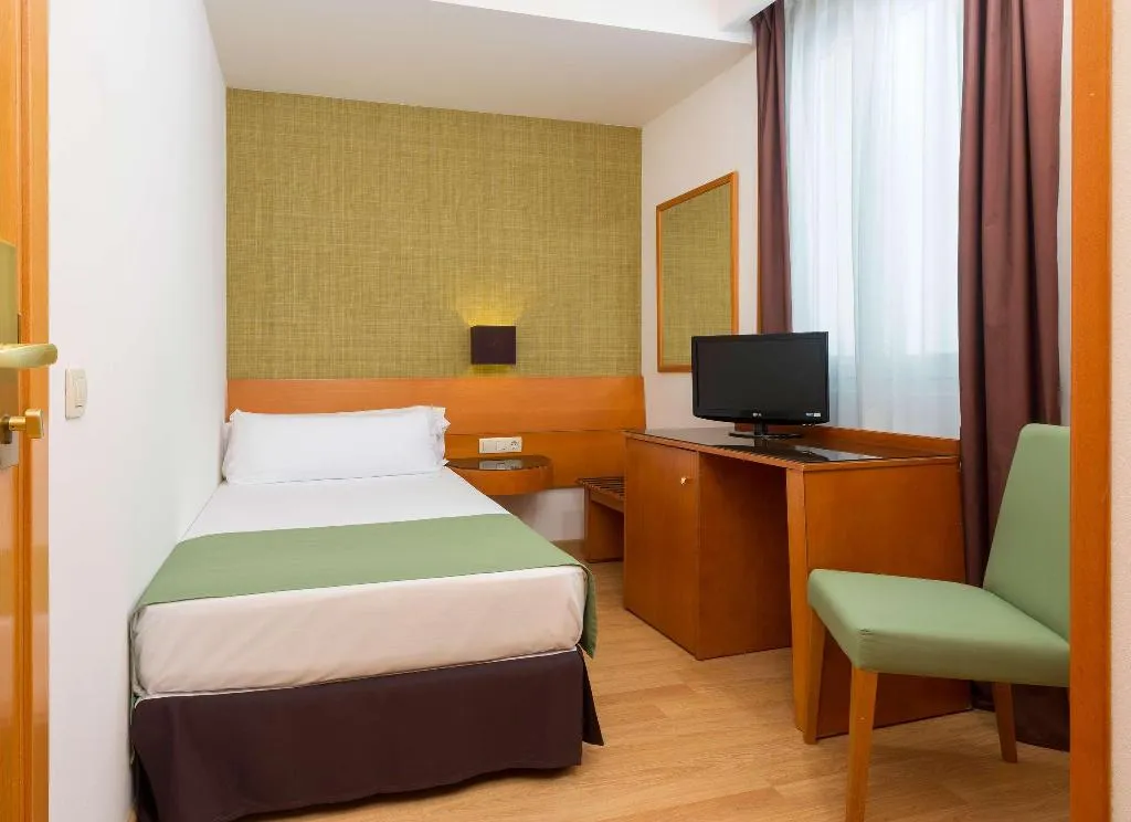 SINGLE STANDARD Room, Hotel Elche Centro Affiliated by Melia, Costa Blanca