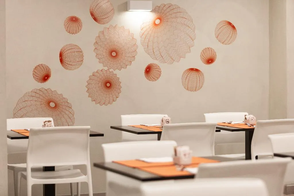 Restaurant, Monte Carmelo, Seville