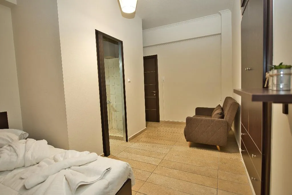 TRIPLE CITY VIEW Room, Athens City Plaza, Athens