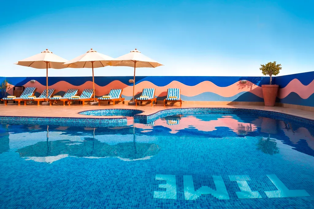 Pool, Time Topaz Hotel Apartments, Dubai
