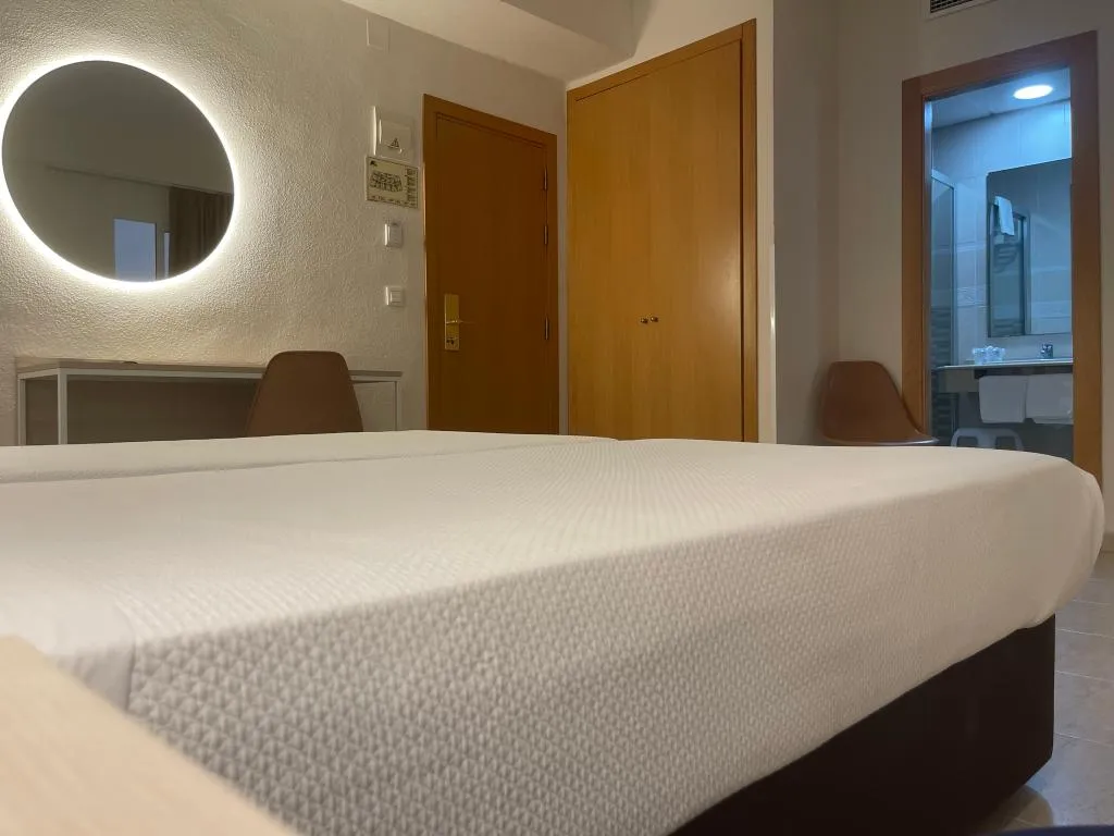 Double or Twin INNER Room, Marconi, Costa Blanca