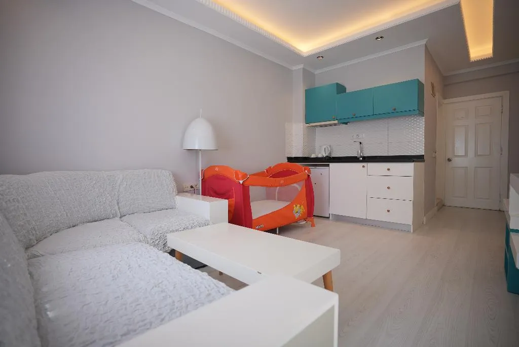 FAMILY ROOM WITH BALCONY Room, By Cemil Boutique Hotel, Antalya