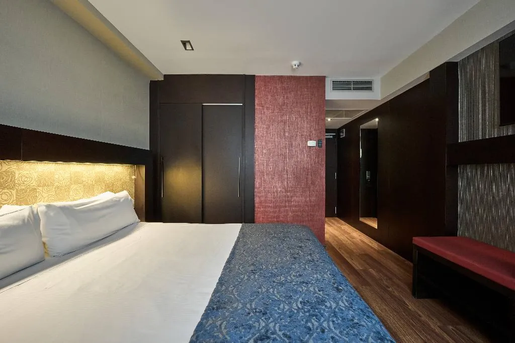 Double or Twin STANDARD Room, Catalonia Port, Barcelona