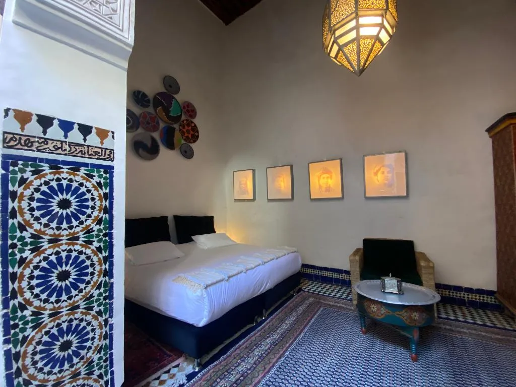 DOUBLE DELUXE KING BED Room, Dar 7 Louyat, Fez