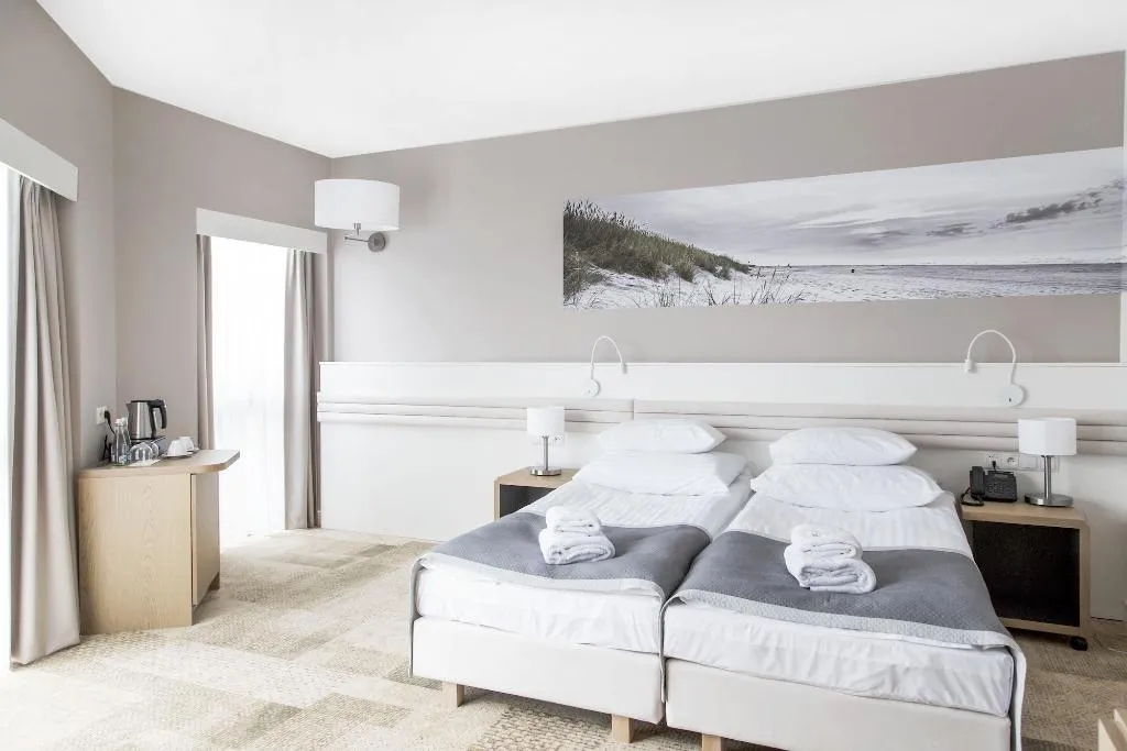 Room, Platan, Gdansk