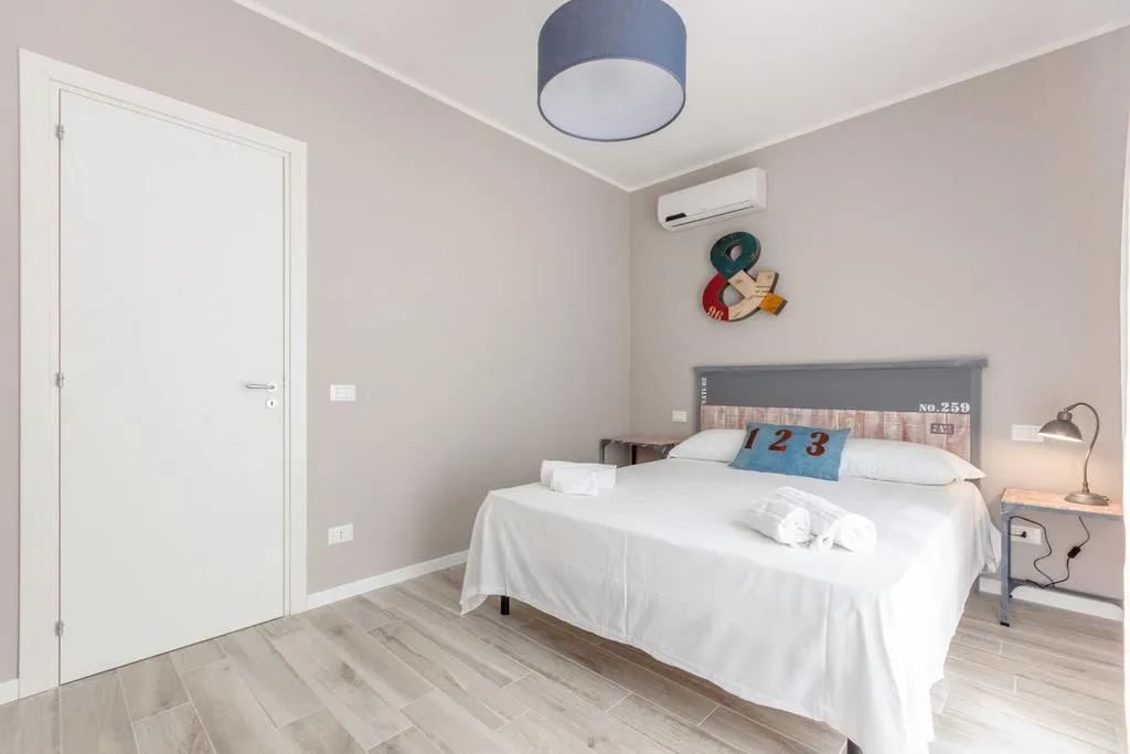 APARTMENT DUPLEX Room, Residence Cala Azzurra, Palermo
