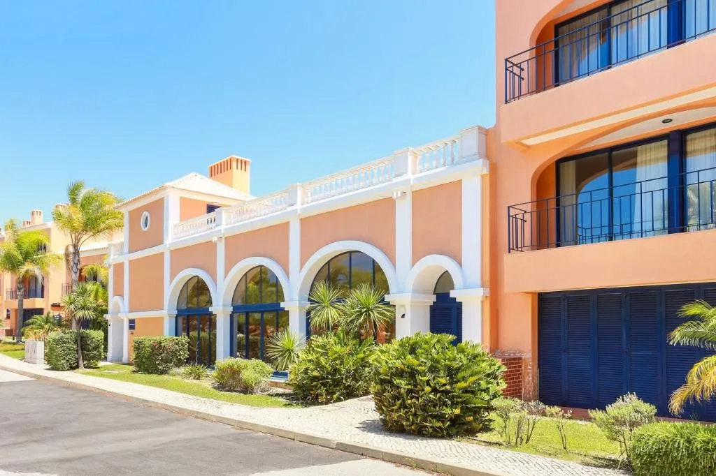 Lobby, F5 Vila Sol by Garvetur, Algarve