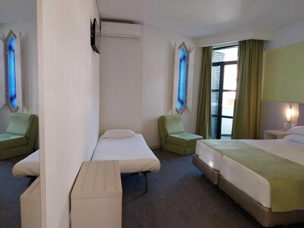 Double or Twin STANDARD Room, Navegadores, Algarve