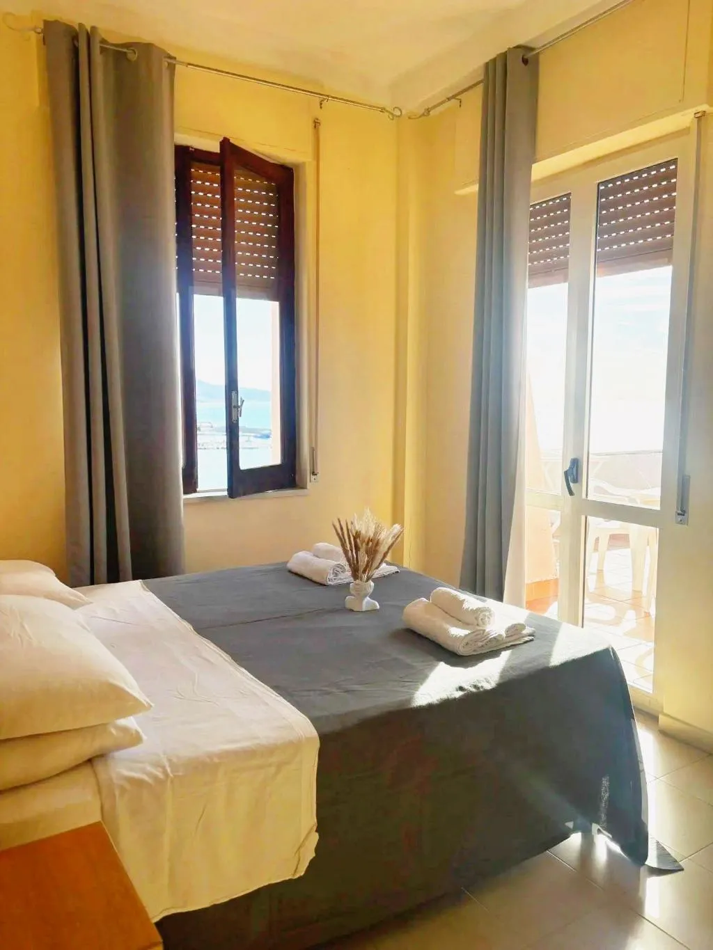 Room, Hydra Club Hotel Village, Naples