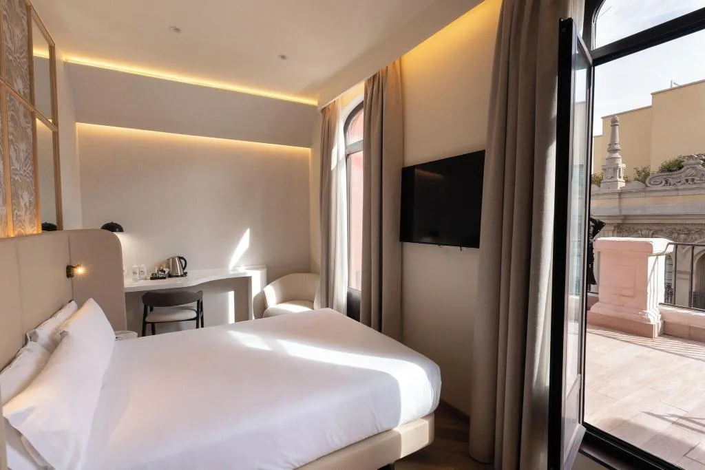 DOUBLE SUPERIOR Room, Petit Palace Chueca, Madrid