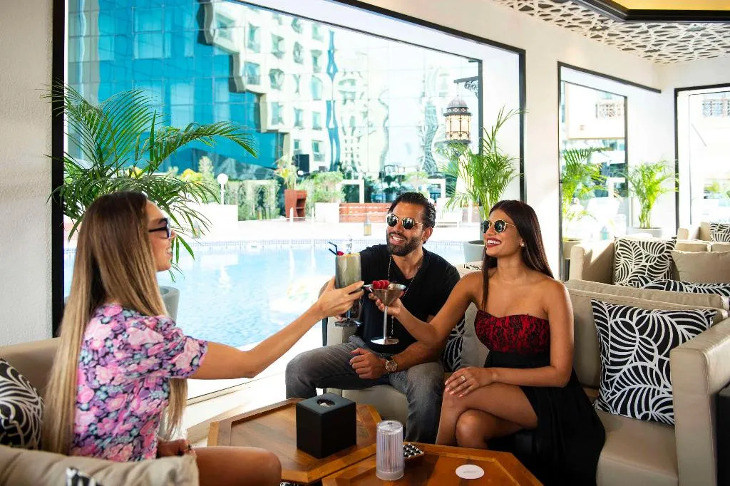 Bar, Barceló Al Jaddaf, Dubai, Dubai